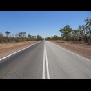 Auch der Stuart Highway hat lange gerade Abschnitte